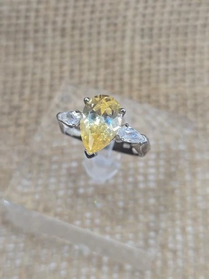 Anillo de cóctel vintage de plata de ley y cristal talla 7 Foto 1 de 4