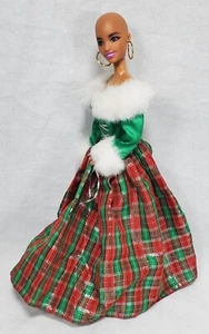 Glatze Barbie Puppe 1994 Special Edition "Winter's Eve" Christmas Holiday Outfit - Bild 1 von 5