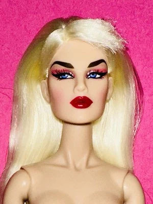 Mind Games MINX #14111 - MUÑECA DESNUDA SOLAMENTE + SOPORTE JEM INTEGRIDAD JUGUETES THE STINGERS Foto 1 de 2