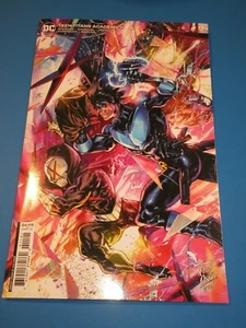 Teen Titans Academy #11 Variant NM Gem Wow  - Picture 1 of 1