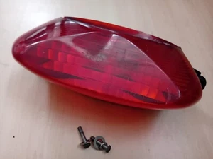 Fanale freno posteriore posteriore Honda VTR1000 Firestorm 1997 1998 1999 2000 OEM originale - Foto 1 di 3