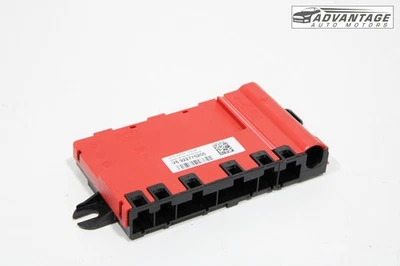 BMW 320I XDRIVE F30 2013-2018 batería positiva terminal de distribución de energía OEM Foto 1 de 4