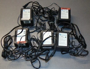 Lote de 5 cargadores de mantenimiento de batería NL Technologies para muestreadores de aire Gilian - Imagen 1 de 4