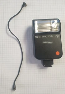 Agfatronic 201 B  Blitzlicht - Bild 1 von 3