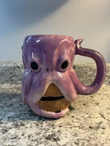 Ceramic Purple Octopus Coffee Mug - Foto 1 di 6