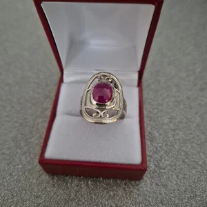 4.75ct Mozambique Ruby solitaire ring set in hand crafted sterling silver - Picture 1 of 4
