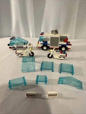 Variety Lot Of Classic Lego Police  Incomplete Vehicles And Parts - Image 1 of 4