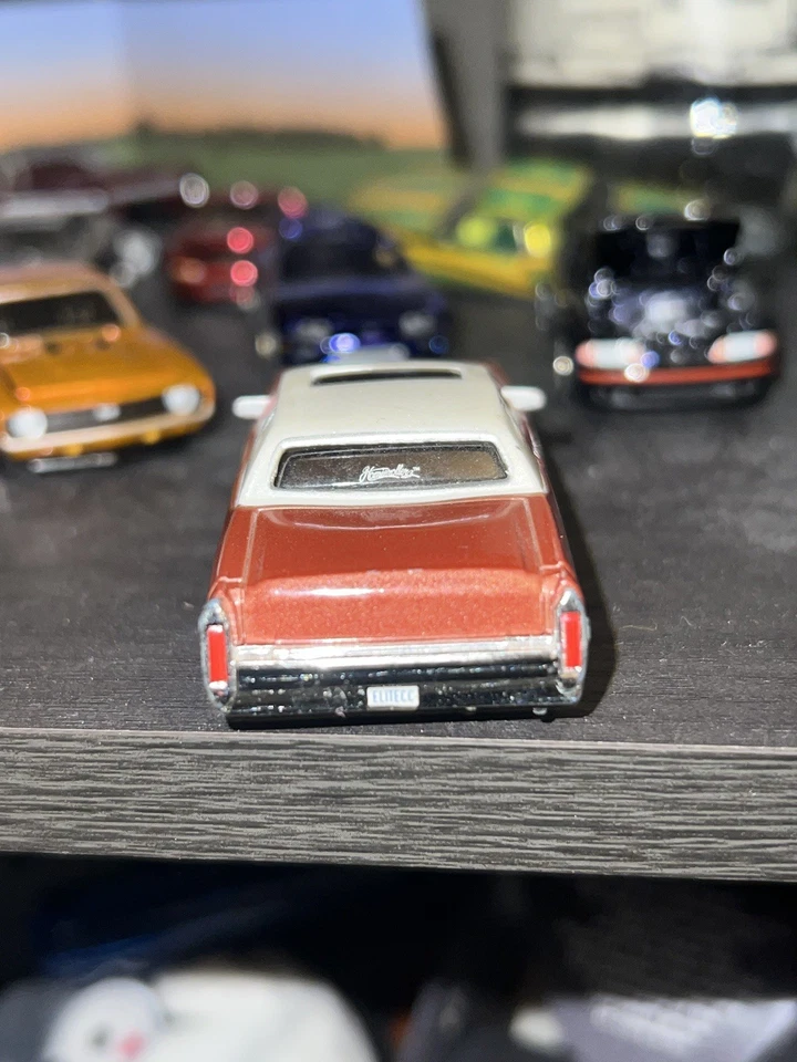 85 Cadillac Brougham  - Image 1 of 2