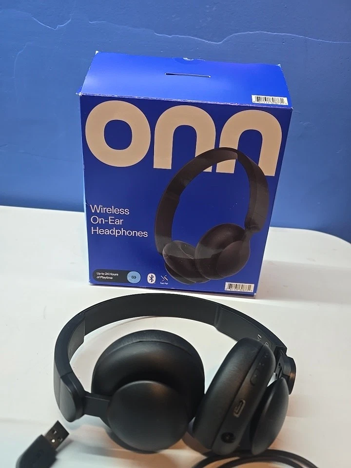 ONN  Wireless Headphones - Black. New Open Box - Image 1 of 1