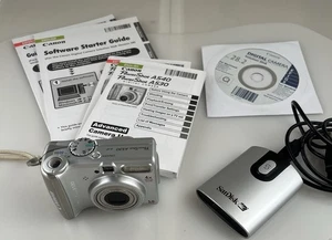 Canon PowerShot A530 5.0MP Digital Camera Silver  W/ SD Card & Reader Works! - Picture 1 of 12