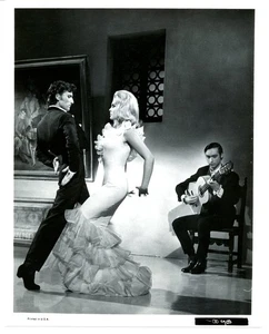 PLEASURE SEEKERS 1964 #81 Ann-Margaret 20th CENTURY-FOX - Picture 1 of 2