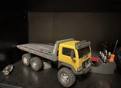 Hobbyplus 1/18 ARKTOS 6X6 RTR Yellow Body & Black Rear Bed Rock Crawler - Image 1 of 4