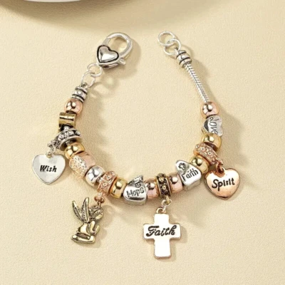 Elegante pulsera colgante de aleación con cuentas cruz en forma de corazón para mujer joyería distintiva Foto 1 de 4