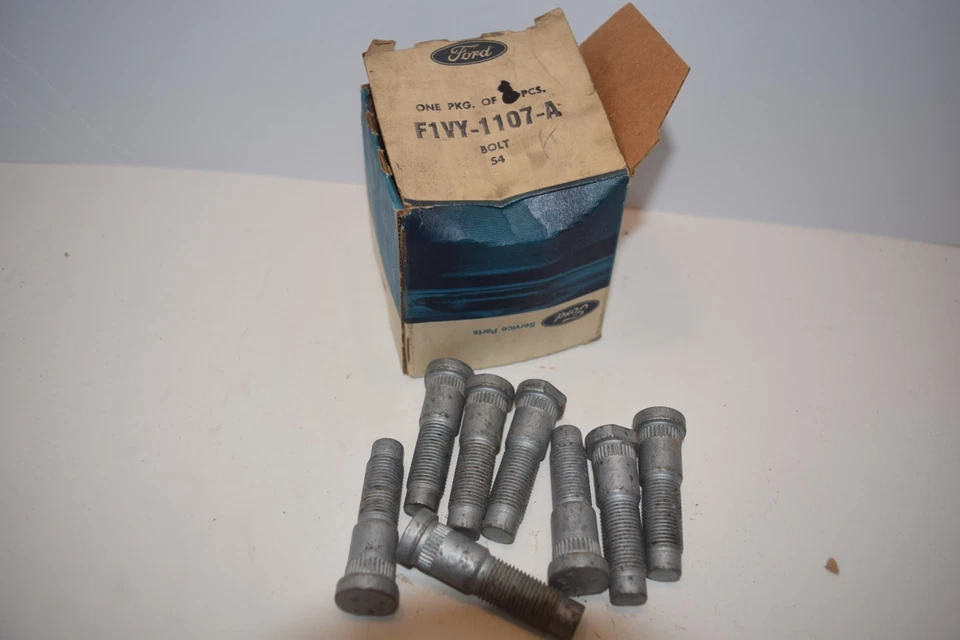 8x NOS Tacos de rueda Ford F1VY-1107-A - C100 Foto 1 de 2