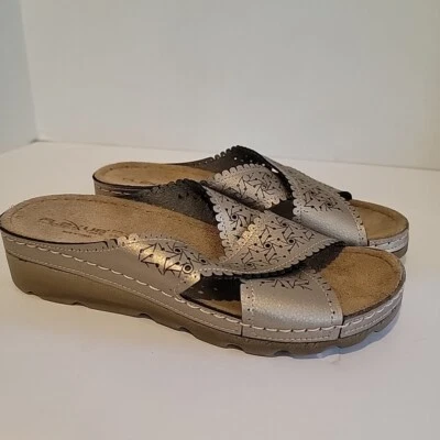 FLEXUS by Spring Step Metallic Strap Sandals Womens 37 - Image 1 of 4