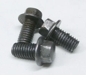 Kawasaki Bayou 300 Flange bolt 8x14 92150-1066 qty 3 - Bild 1 von 1
