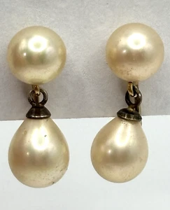 Lovely 12K GOLD FILLED MAJORICA PEARL DROP Dangle Earrings Clip On - Picture 1 of 9
