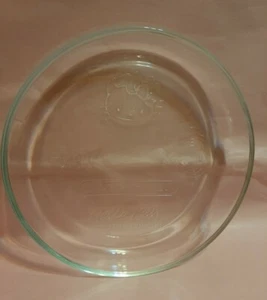 Hello Kitty collectable heat resistant glass round shape plate Utensil NEW - Picture 1 of 1