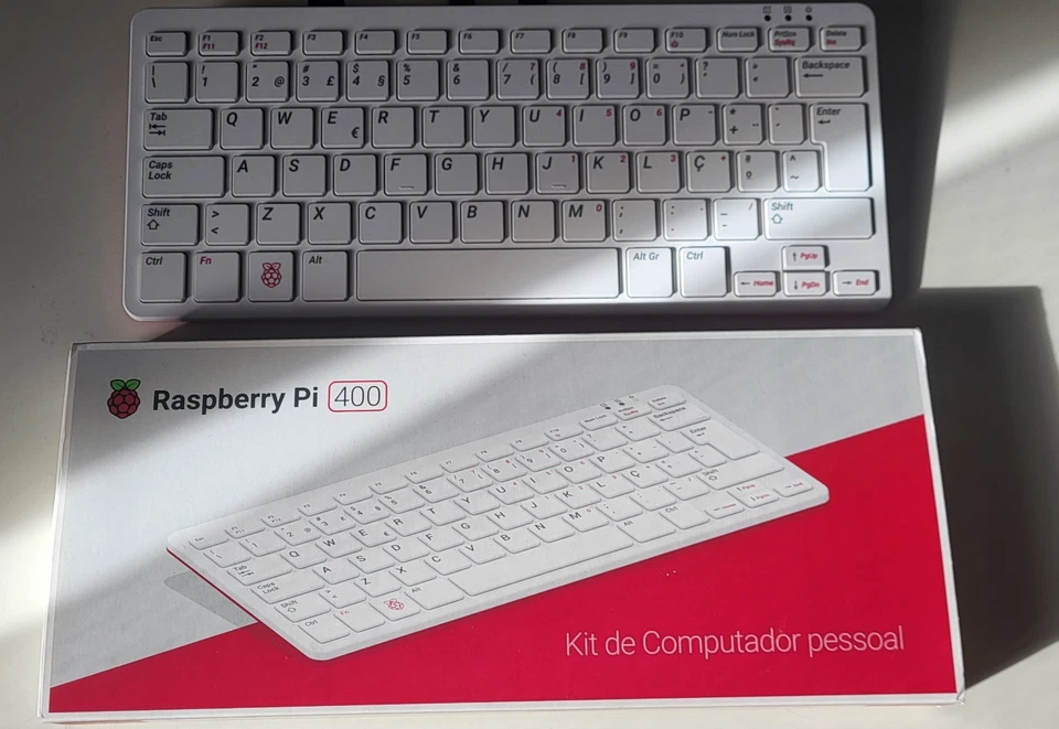 Raspberry Pi 400 4 GB - Photo 1/1