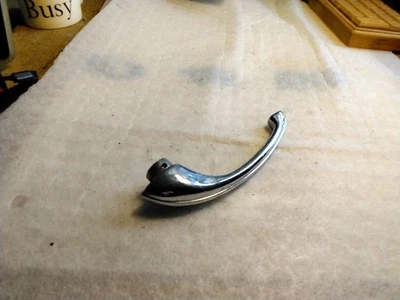 Manija de puerta interior cromada original Triumph Tr4 y Tr4a Foto 1 de 2