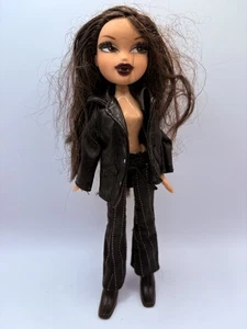 Bratz Girls Nite Out DANA 21º Cumpleaños Edición Pestañas Reales - Imagen 1 de 3
