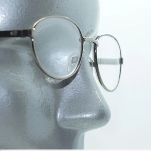 Reading Glasses Shiny Gray Metal Petite Oval Frame +1.50 Lens - Picture 1 of 4