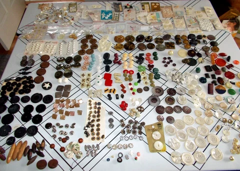 5 Pounds LBS ANT/VTG BUTTONS~BAKELITE*MOP*GLASS*RHINESTONE*WOOD*PLASTIC* + MORE Cover