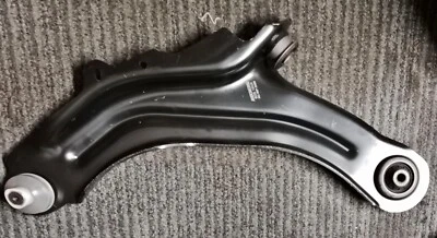 RE-WP-2089 - Control/Trailing Arm Left - To Suit Renault(NO.18) - Image 1 of 4