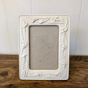 Vintage Burnes of Boston Ceramic Picture Frame 3.5” x 5” Lily Floral - Picture 1 of 8