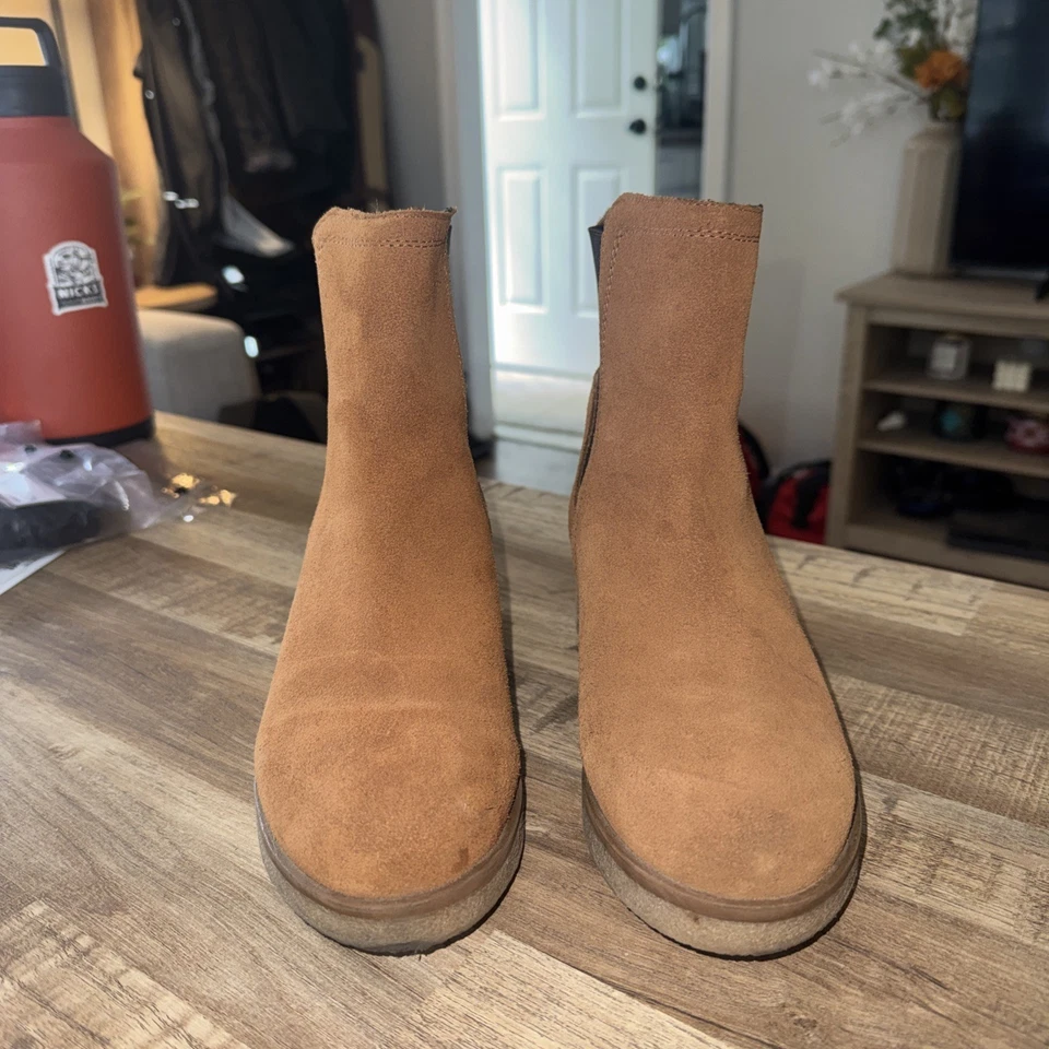 Bota Chelsea Avellini Hecha en Portugal Gamuza Cuero Suela Crepé Para Mujer EU39/US8 Foto 1 de 4