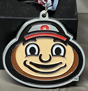 The Ohio State 4 Miler 2018 Finisher Brutus Medal OSU Buckeyes Finish On The 50 - Bild 1 von 4