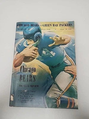 1961 CHICAGO BEARS VS GREEN BAY PACKERS OFFICIAL NFL PROGRAM AT WRIGLEY FOOTBALL - Image 1 of 4