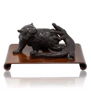 Japanese Meiji Period Bronze Group by Yoshimitsu Unusual Model - Picture 1 of 11