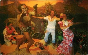 Hawaii Hukilau Fishing Beach Scene dancing Crocker Postcard 22-8946 - Imagen 1 de 1