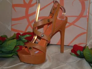 VIA SPIGA BROWN PEBBLE GRAIN LEATHER "HISA" SANDAL SZ 8.5  **STUNNING LOOK** - Picture 1 of 8