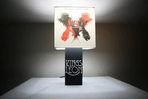 Handmade 'Kings of Leon' Lamp + Album Cover Lampshade, Four Kicks, Sex on Fire - Foto 1 di 14