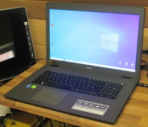 Acer Aspire E5-772G. I5-17,3". Nvidia HD Grafik. HDMI-UDSB3.0-Windows 10, Office - Picture 1 of 16