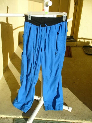  Pantalón Médico Medline con Bolsillos Talla: Mediano Color: Azul Foto 1 de 3