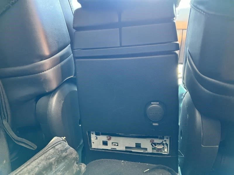 Apoyabrazos de cuero para piso delantero de consola compatible con Infiniti FX SERIE 04-05 104551588 Foto 1 de 4