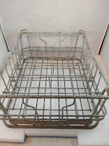 Vintage Minnesota Milk Co Dairy Galvanized Metal 20 Slot Carrier Dated 3-1946 - Picture 1 of 7