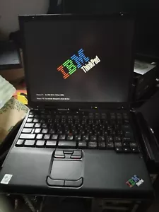 Collectors IBM ThinkPad T30 Pentium 4 M 1.9Ghz FULLY WORKING AND TESTED +CHARGER - Picture 1 of 11