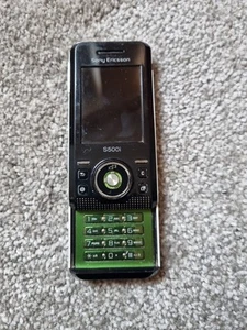 Sony Ericsson S500i Mysterious Green RAR Ersatzteile oder Reparaturen  - Bild 1 von 2