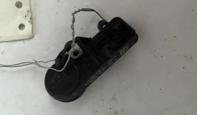 Оригинальная система датчиков давления в шинах 2010 Ford Transit Connect TPMS - Изображение 1 из 4