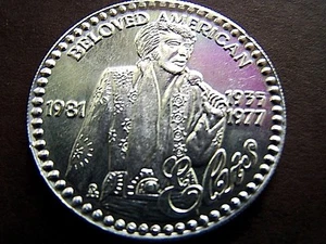1981 Jefferson ELVIS PRESLEY TRIBUTE Plain Aluminum Mardi Gras Doubloon - Picture 1 of 2