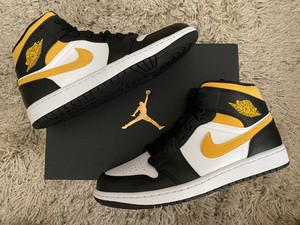 jordan 1 amarillo con negro Off 74% - www.loverethymno.com