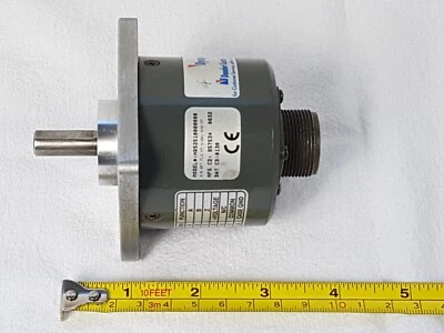 Dynapar HR52510000000 Incremental Encoder - 3/8" SFT FLG MT 5-26V End MT - Used - Image 1 of 4