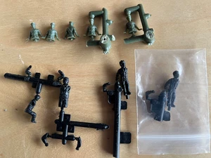 Russische & US Crew Figuren, Forces of Valor & Minairons 1/72 - Bild 1 von 1