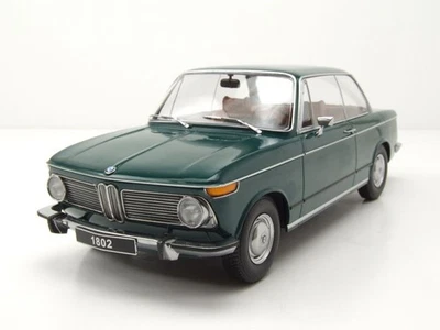 BMW 1802 1ª Serie Facelift 1971 Verde Scuro Modellino 1:18 KK Scale - Immagine 1 di 4