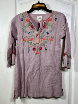 Nuevo con etiquetas Vestido Sunita Peek Niñas Bordado Flores Talla 8, Nuevo $58 Foto 1 de 4