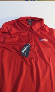 Neu mit Etikett NCAA Softball rotes kurzärmliges Poloshirt für Herren Größe 2XL - Bild 1 von 5